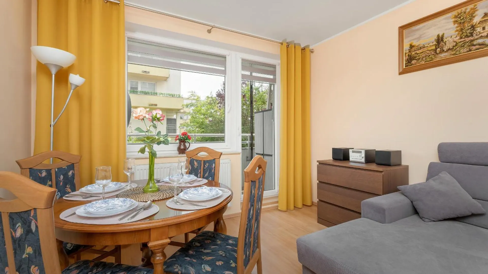 Przytulny Apartament Z Balkonem By Noclegi Renters Gdansk Poland